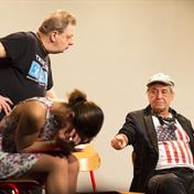 Ti psychouši dneska nic nevydrží...